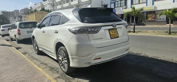 Toyota Harrier 2017 White