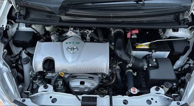 Toyota Vitz 2019 White