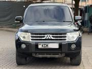 Mitsubishi Pajero 2010 Green for sale