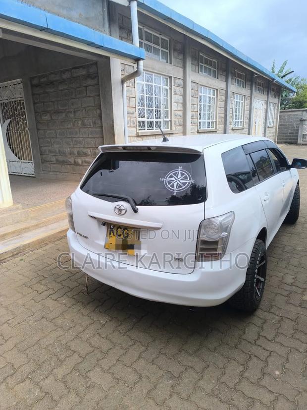 Toyota Corolla Fielder 1.5 Petrol FWD 2010 White