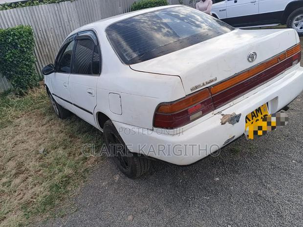 Toyota Corolla G-Touring 2003 White