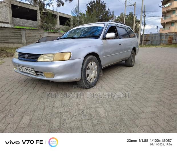 Toyota Corolla Touring 2019 Silver