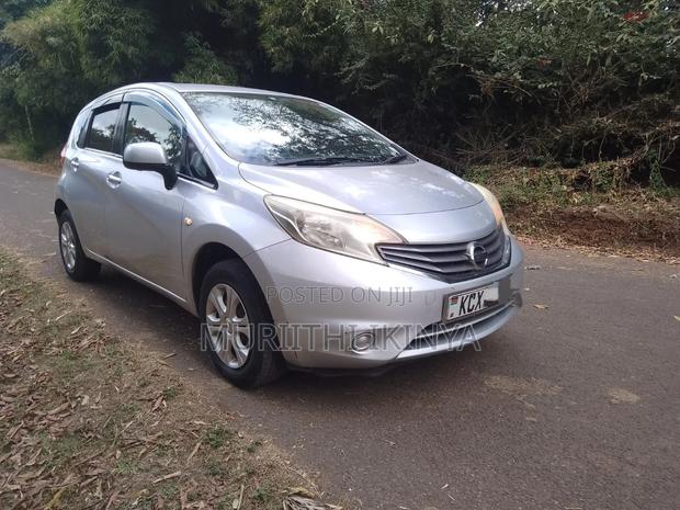 Nissan Note 2012 Silver