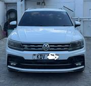 Volkswagen Tiguan 2018 White for sale