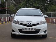 Toyota Vitz 2013 White for sale