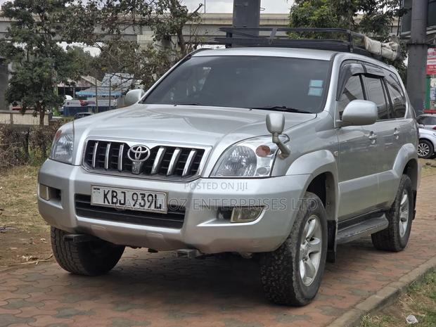 Toyota Land Cruiser Prado 3.0 D-4D 5dr 2005 Silver