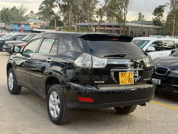 Toyota Harrier 2.4 2010 Black