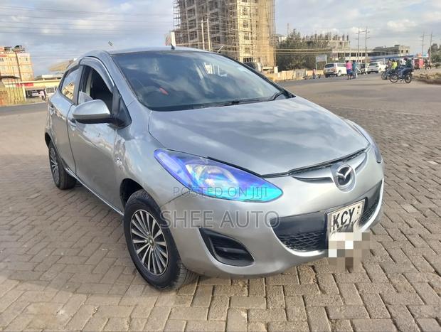 Mazda Demio 2012 Silver