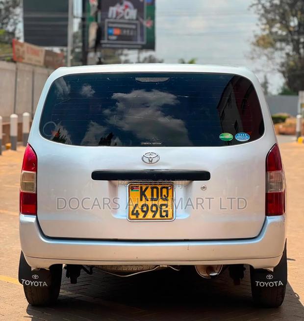 Toyota Probox 2016 Silver
