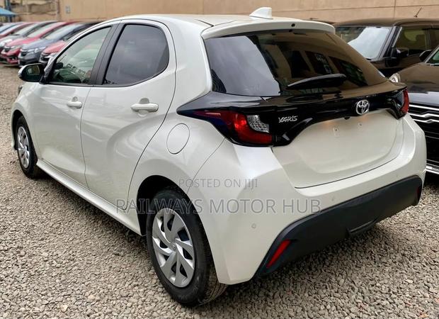 Toyota Yaris 2020 White