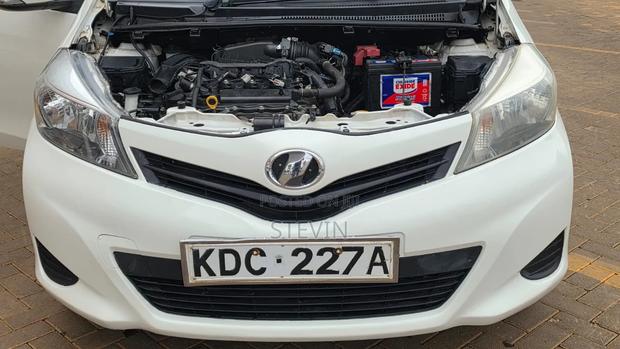 Toyota Vitz 2013 White