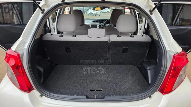 Toyota Vitz 2013 White