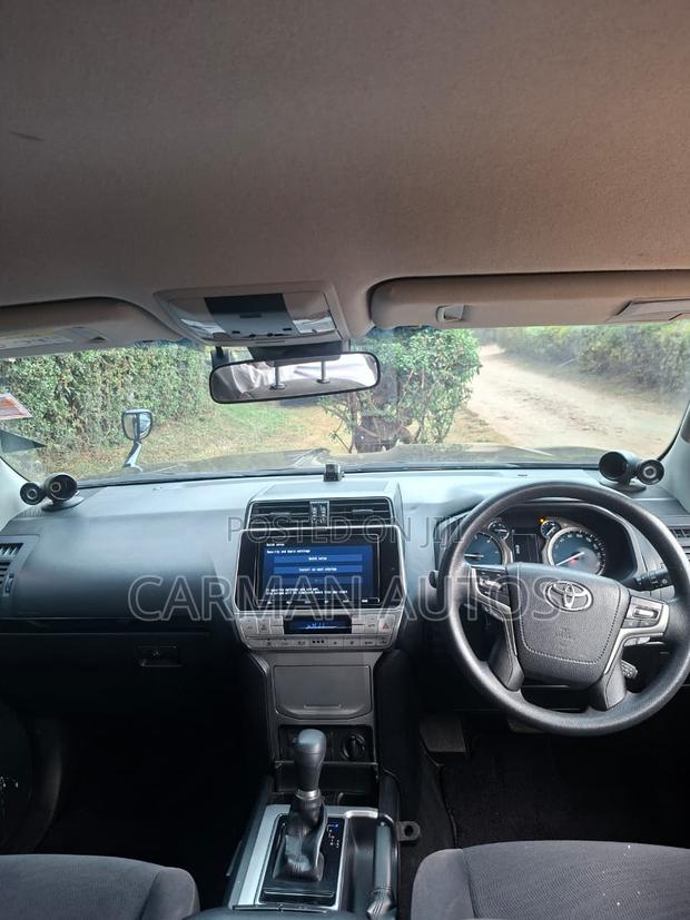Toyota Land Cruiser Prado 2.8 2018 Black