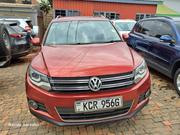 Volkswagen Tiguan 2011 Red for sale