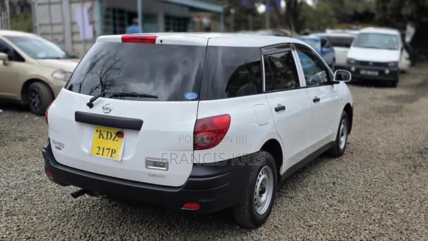 Nissan Advan 2019 White