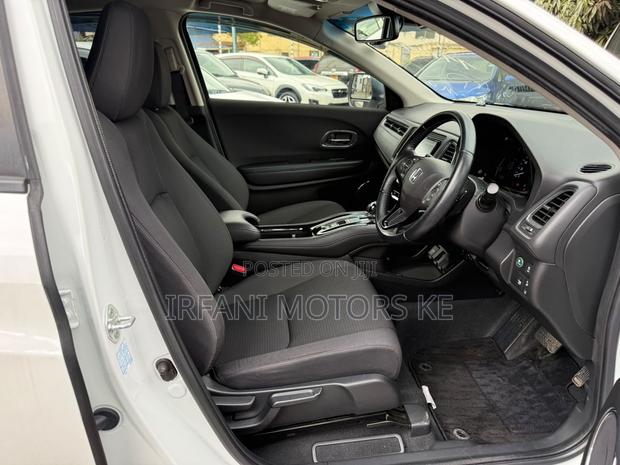 Honda Vezel 1.5 Hybrid 2WD 2019 White
