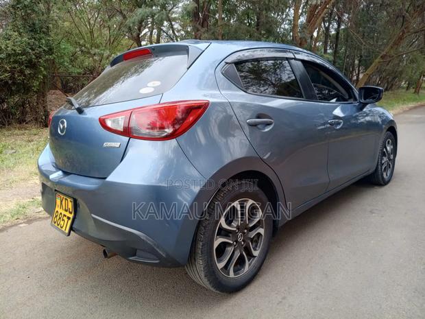 Mazda Demio 2014 Blue