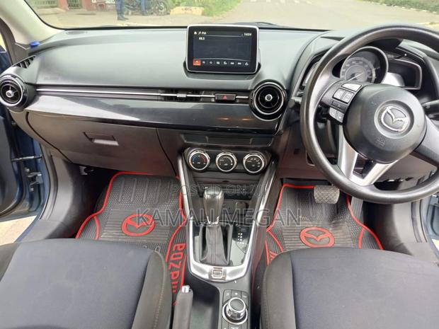 Mazda Demio 2014 Blue