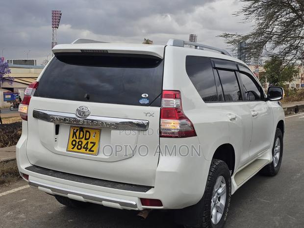 Toyota Land Cruiser Prado 2014 White