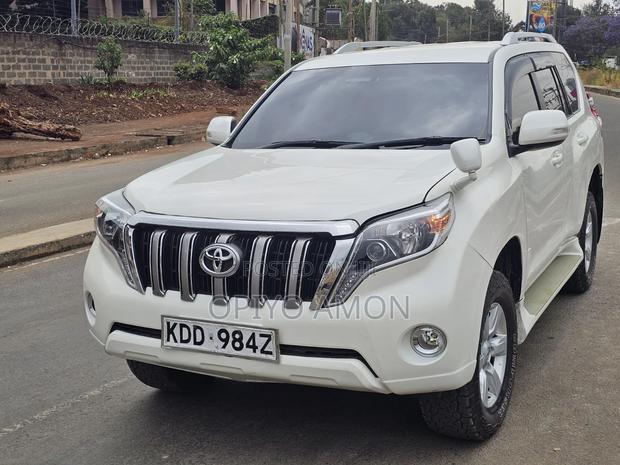 Toyota Land Cruiser Prado 2014 White