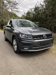 Volkswagen Tiguan 2018 Gray for sale