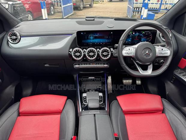 Mercedes-Benz B-Class 2019 Black