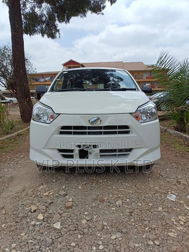 Daihatsu Mira 2019 White