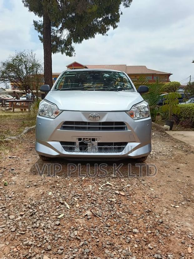 Toyota Pixis 2019 Silver