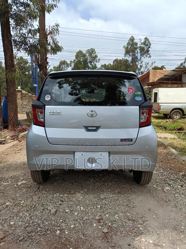 Toyota Pixis 2019 Silver