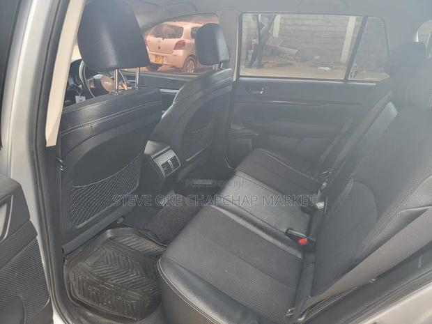 Subaru Outback 2013 Silver