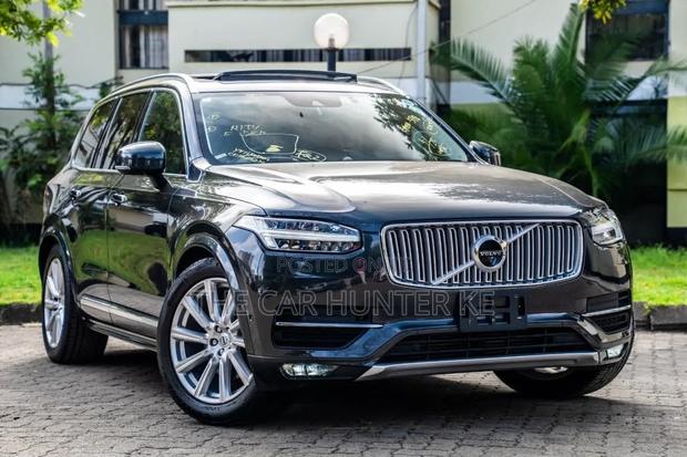 Volvo XC90 T6 Momentum 7 Passenger AWD 2020
