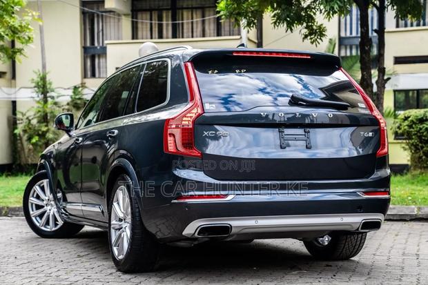 Volvo XC90 T6 Momentum 7 Passenger AWD 2020