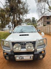 Toyota Hilux 2014 White for sale