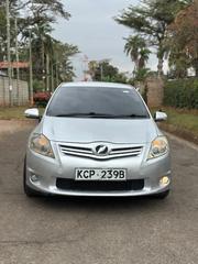 Toyota Auris 2010 Silver for sale