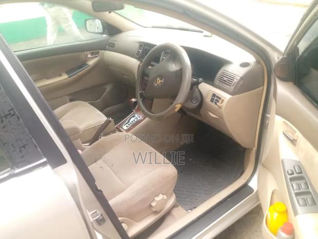 Toyota Corolla 2003 Beige
