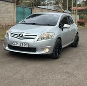 Toyota Auris 2010 Silver for sale