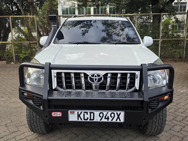Toyota Land Cruiser Prado 4.0 Petrol TX 2008 White
