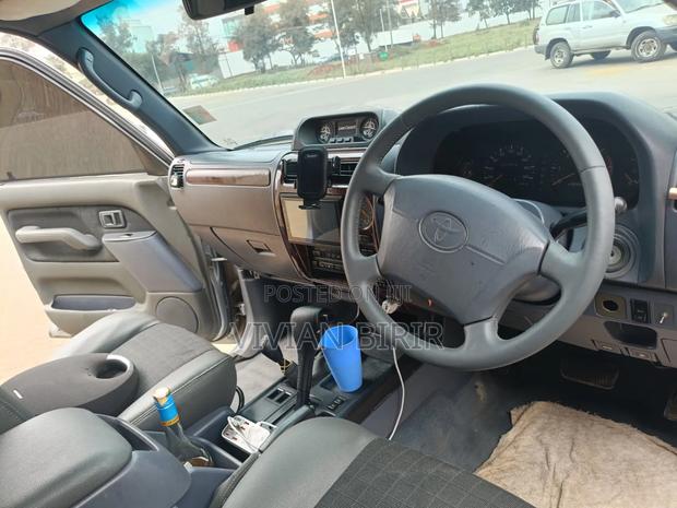 Toyota Land Cruiser Prado 1998 Silver
