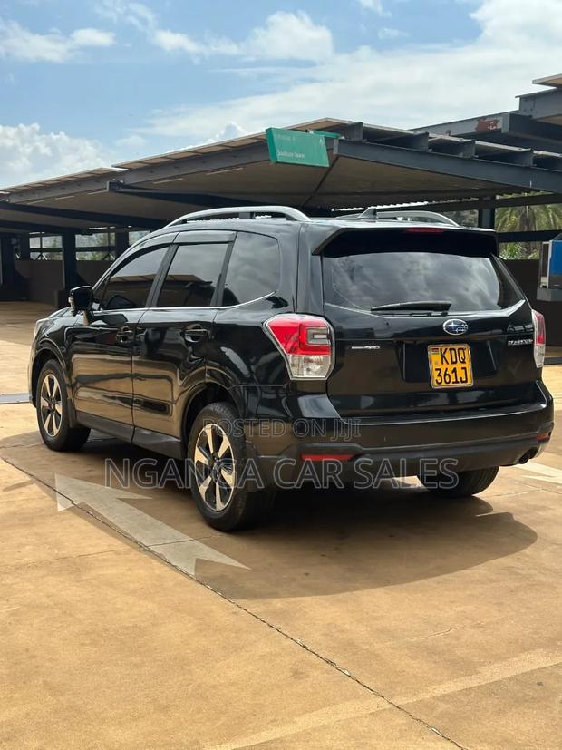 Subaru Forester 2018 Black
