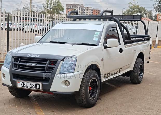 Isuzu D-MAX 2009 White