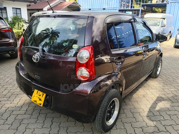 Toyota Passo 1.0 FWD 2013 Burgundy