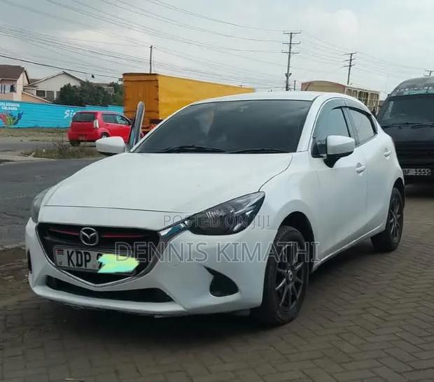Mazda Demio 2016 White