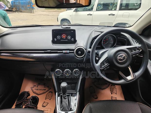 Mazda 2 2019 Gray