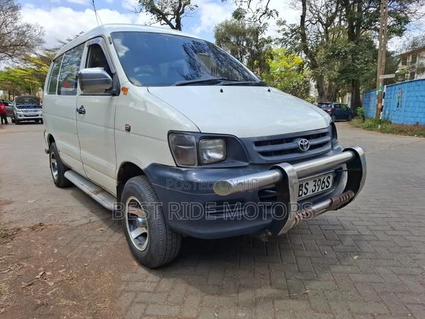 Toyota TownAce 2006 White