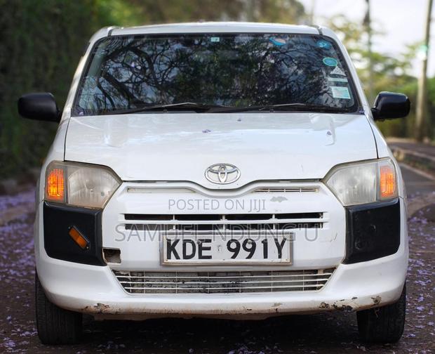 Toyota Probox 2014 White
