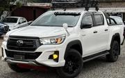 Toyota Hilux 2019 White for sale