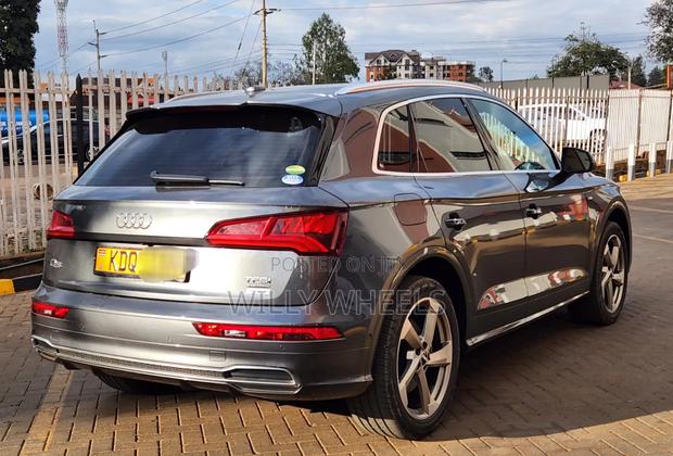 Audi Q5 2.0T Premium AWD quattro 2019 Silver
