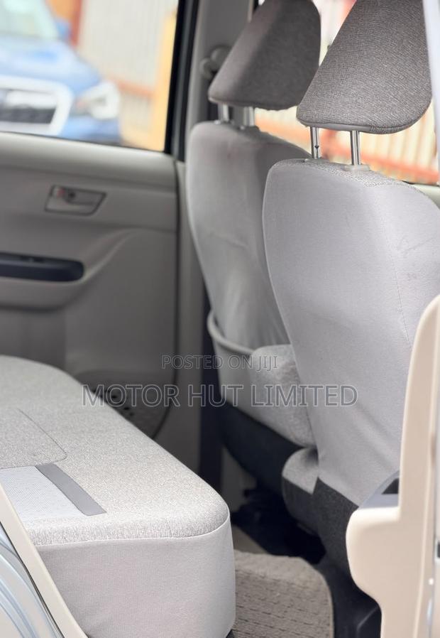 Toyota Passo 1.0 FWD 2019 Silver