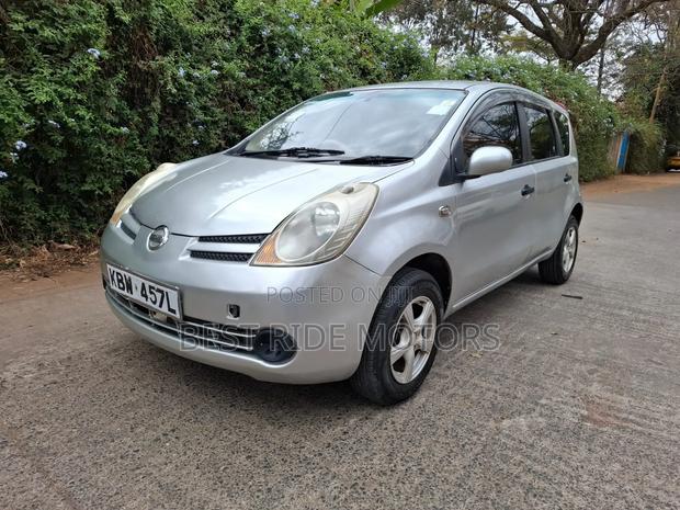 Nissan Note 2006 Silver