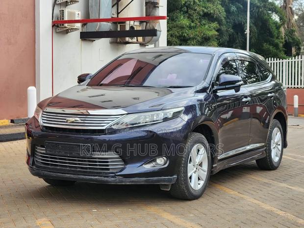 Toyota Harrier 2.0 2014 Black